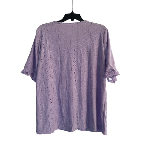 GUC Women's Plus Lavendar Button Front Short Sleeve Top Eyelet Fabric Size 2XL - Picture 3 of 7